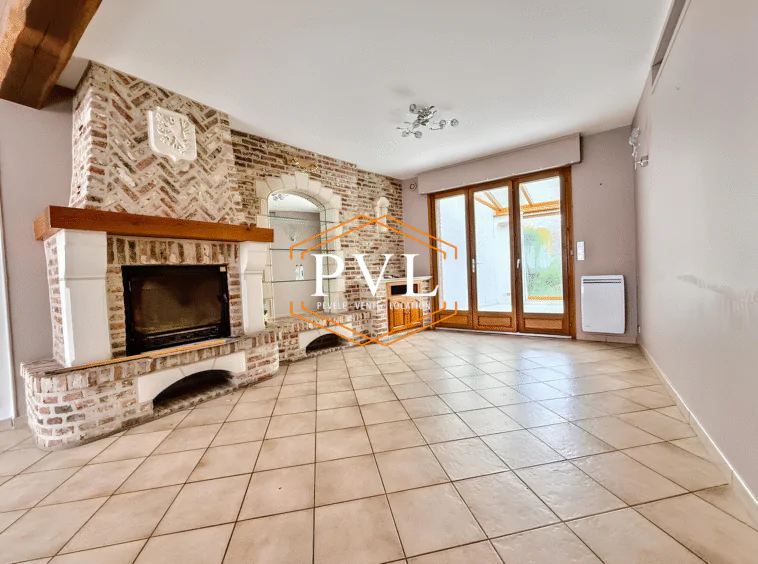 Appartement 7 pièces 155 m² · à Cysoing · 155 m² · 700 €/mois