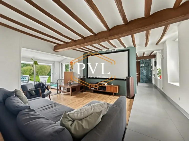 Maison 5 pièces 120 m² · à Mouchin · 120 m² · 439 990 €