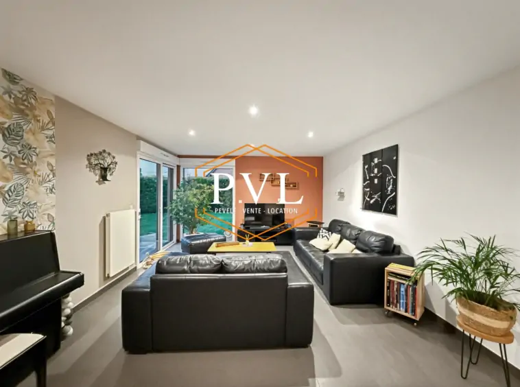Maison 6 pièces 145 m² · à Mouchin · 145 m² · 480 000 €