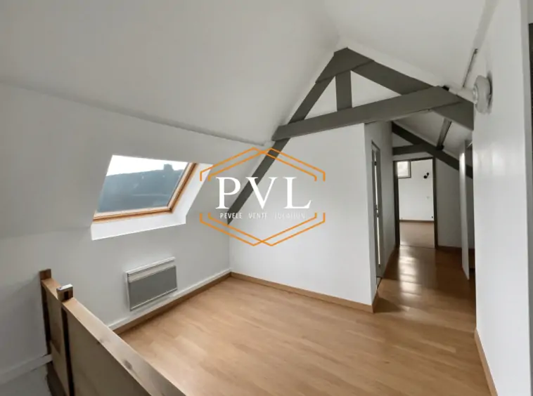 Maison 4 pièces 90 m² · à Camphin en Pévèle · 90 m² · 230 000 €