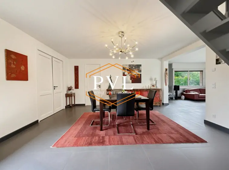 Maison 7 pièces 193 m² · à Camphin-en-Pévèle · 193 m² · 695 000 €